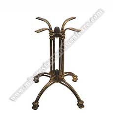 restaurant brass table base 1950_classic claw shape table legs_cast iron claw table base